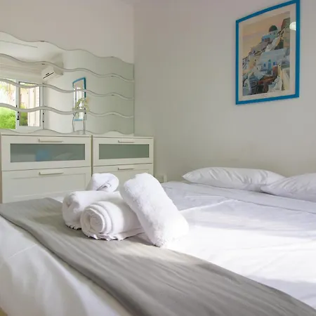 Walk To The 2-bed *