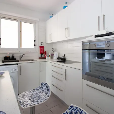 Walk To The 2-bed *