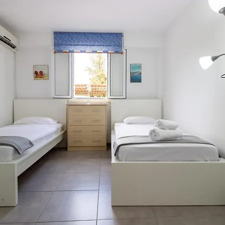 Lägenhet Walk To The 2-bed *